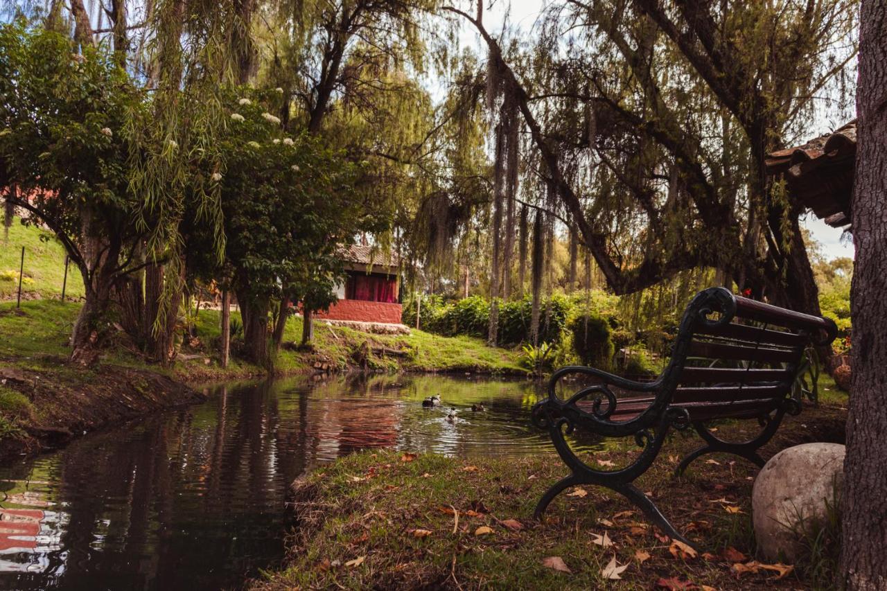 Hotel Y Centro De Convenciones Pueblito De Yerbabuena Paraiso Natural Chía Εξωτερικό φωτογραφία